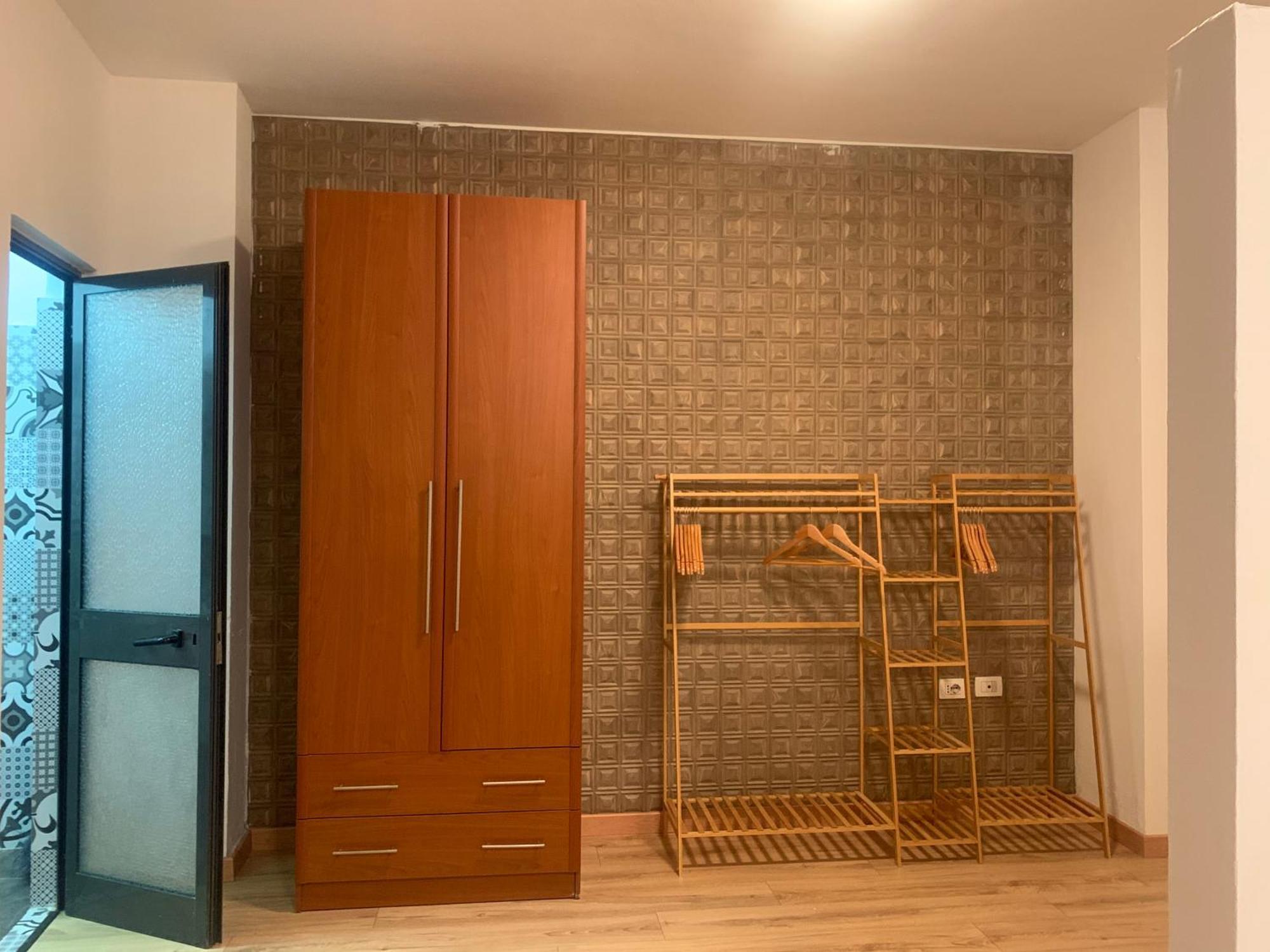 Апартаменты Essenza Tirane Экстерьер фото